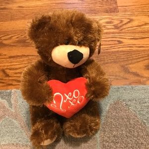 Valentine’s Day hugs & kisses teddy bear